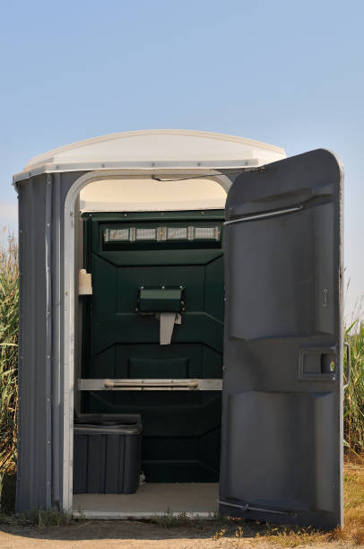 Affordable portable toilet rental in Northdale, FL