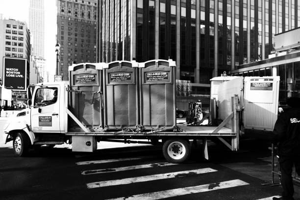 Best Emergency porta potty rental  in Northdale, FL